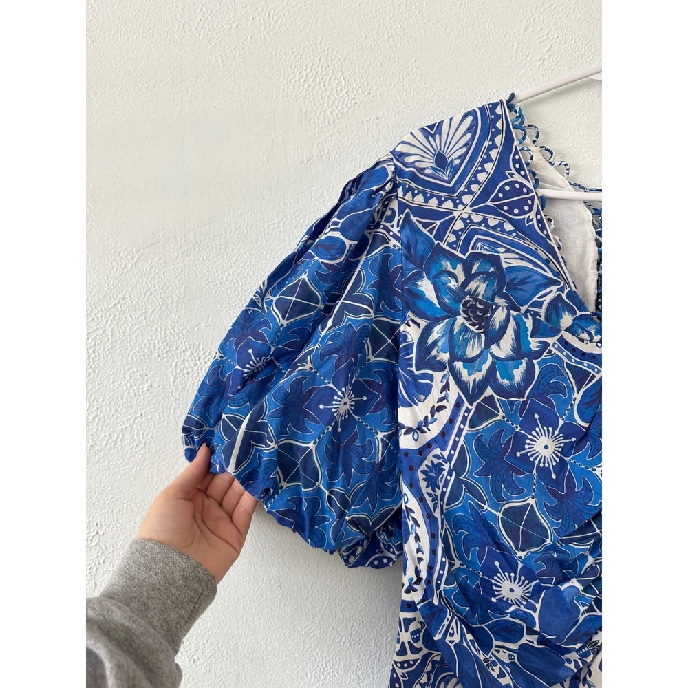Farm Rio Blue Tiles Mini Dress XL Blue White Floral Ruched Puff Sleeve V-Neck - Picture 5 of 8